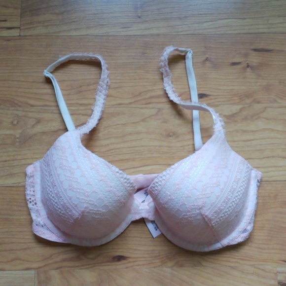 Victoria's Secret Other - Victoria's Secret bra